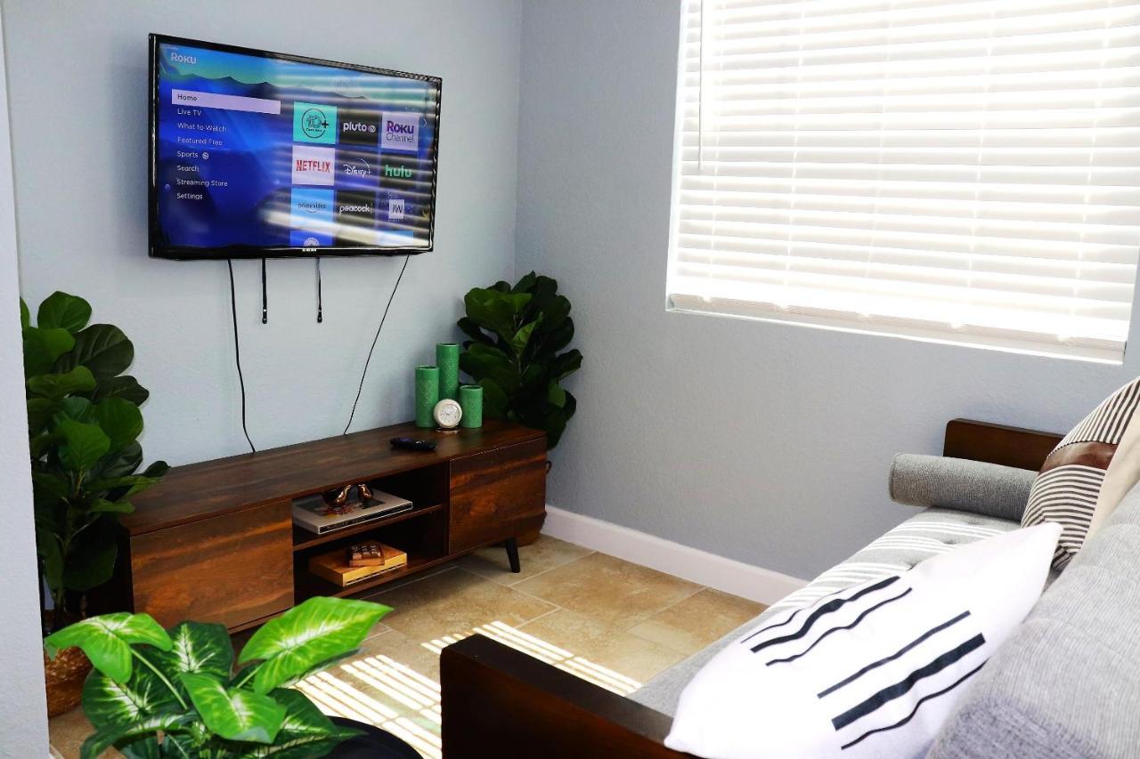 Luxury Studio Suite Close To Tampa Airport Exterior photo